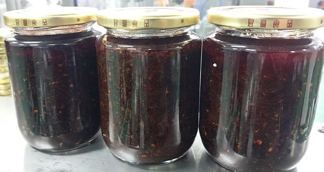 自動灌裝抽真空生產線將醬料行業進行到底！(圖2)