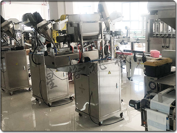 多功能立式醬料包裝機設備該如何選擇(圖2)