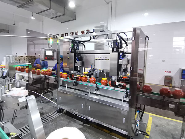 千萬別買這款剁椒醬料灌裝流水線設備(圖1)