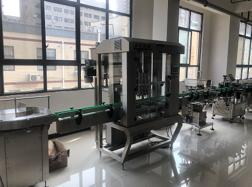 油辣子自動灌裝生產線一直跟隨時代的腳步(圖2)