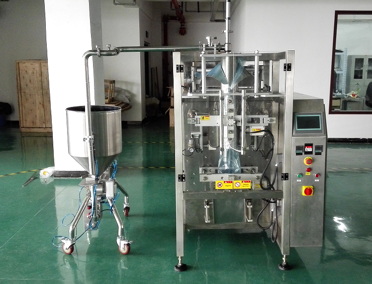 自動化調味醬食品包裝機為企業生產提升高效益(圖1)