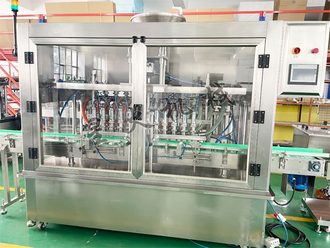 自動蒜蓉醬灌裝旋蓋生產線(圖3)